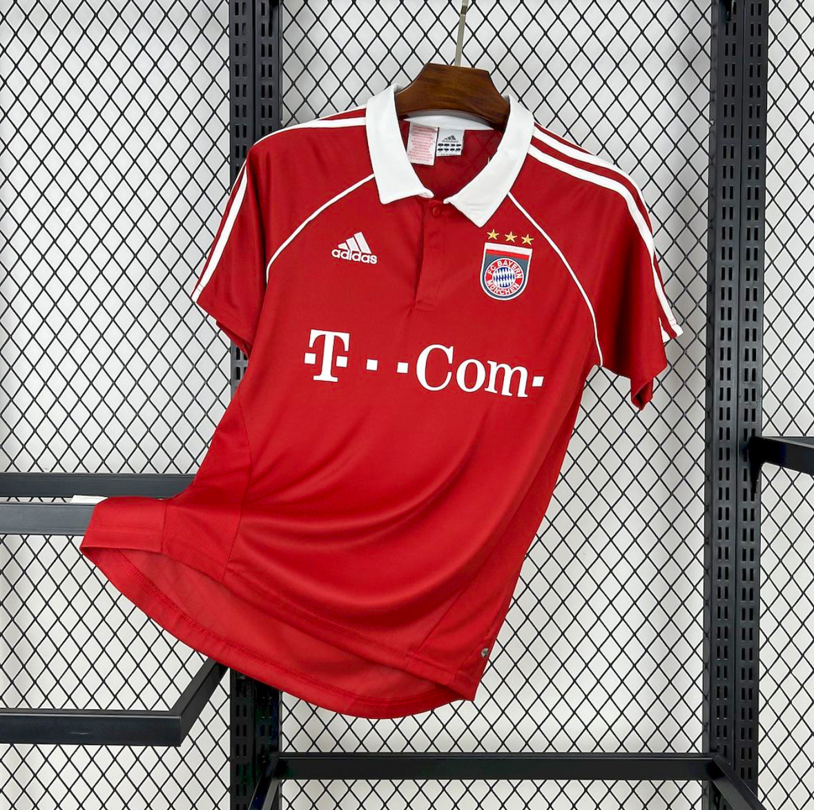 Maillot FC Bayern Munich Rétro domicile 2005-2006 rouge vintage