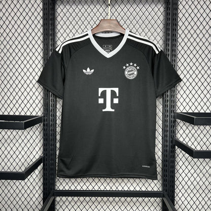 BAYERN NOIR 24/25