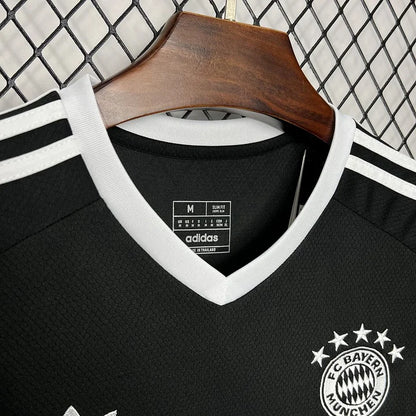 BAYERN NOIR 24/25