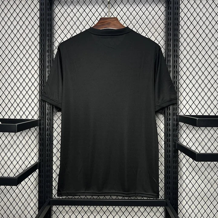 Maillot Brésil Noir Concept 24/25 - vue de face suspendu