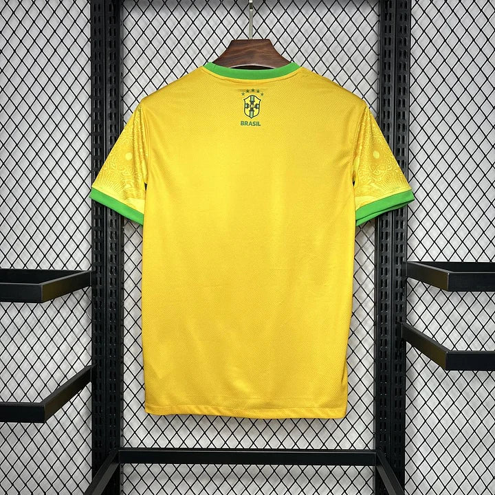 Maillot Brésil Rio de Janeiro jaune 2024 - vue de face suspendu