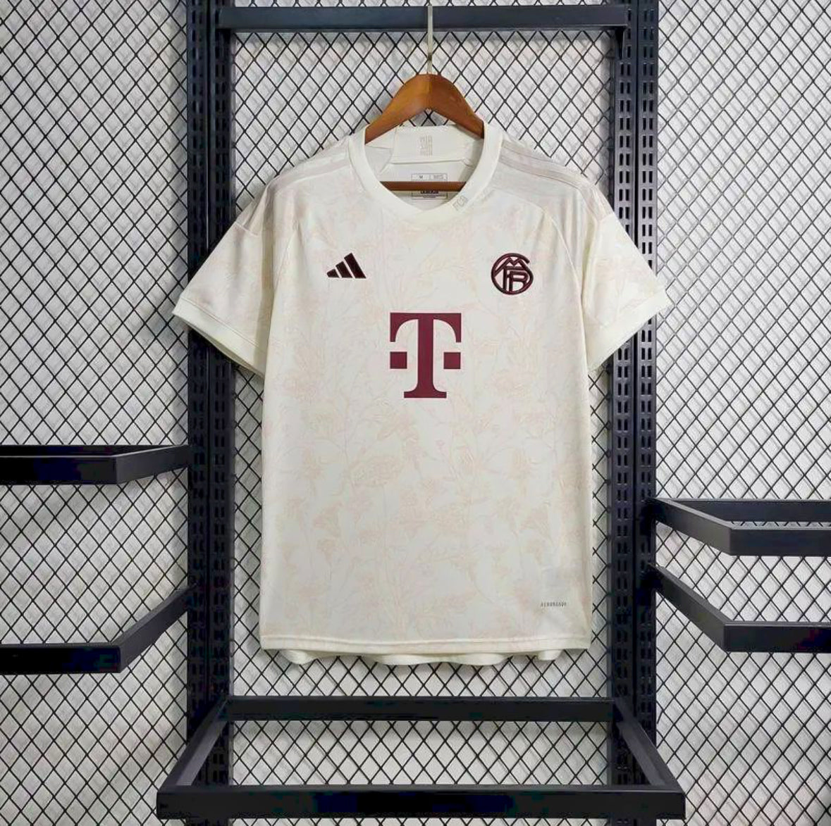 Maillot FC Bayern Munich Third 2023-2024 troisième maillot marron