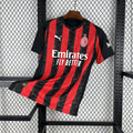 Maillot AC Milan domicile 2025-2026 rouge et noir rayures avec logo Puma