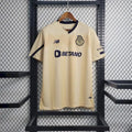 Maillot FC Porto extérieur 2023-2024 blanc avec logo Puma et sponsors