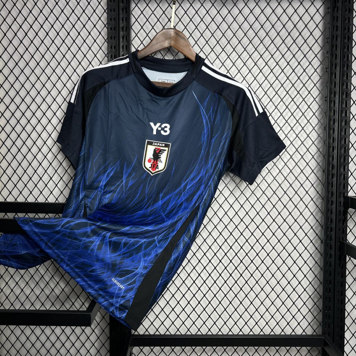Maillot Japon domicile 2024-2025 bleu marine avec logo Adidas JFA