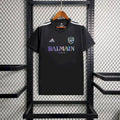 Maillot Arsenal x Balmain 2024-2025 collaboration fashion rouge et noir