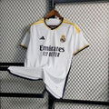 Maillot Real Madrid domicile 2023-2024 blanc avec logo Adidas