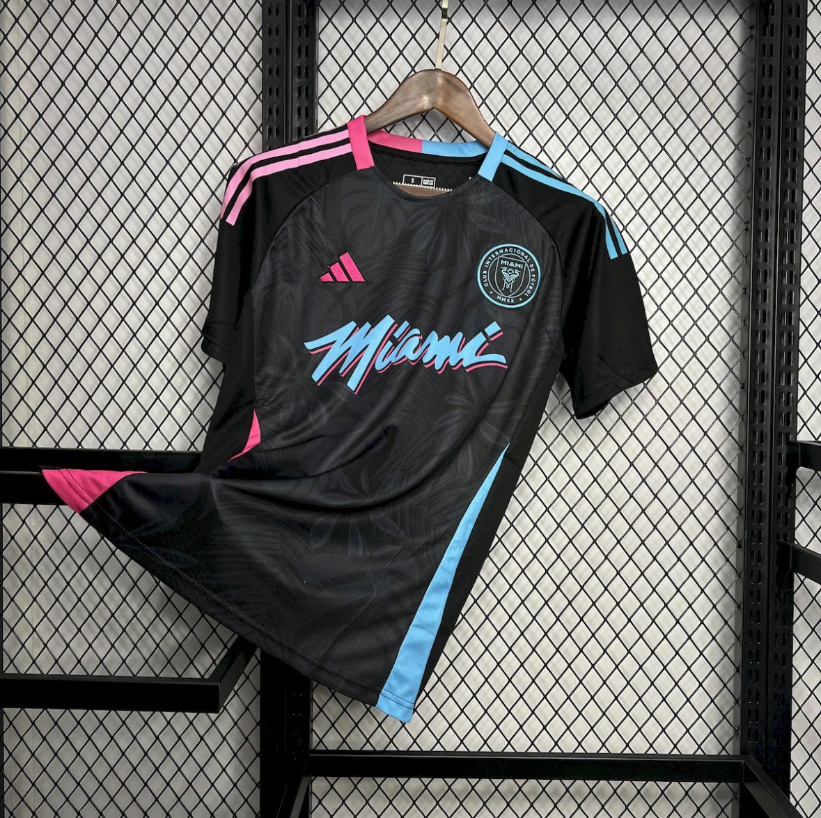 Maillot Inter Miami Concept 2024-2025 rose et noir design exclusif