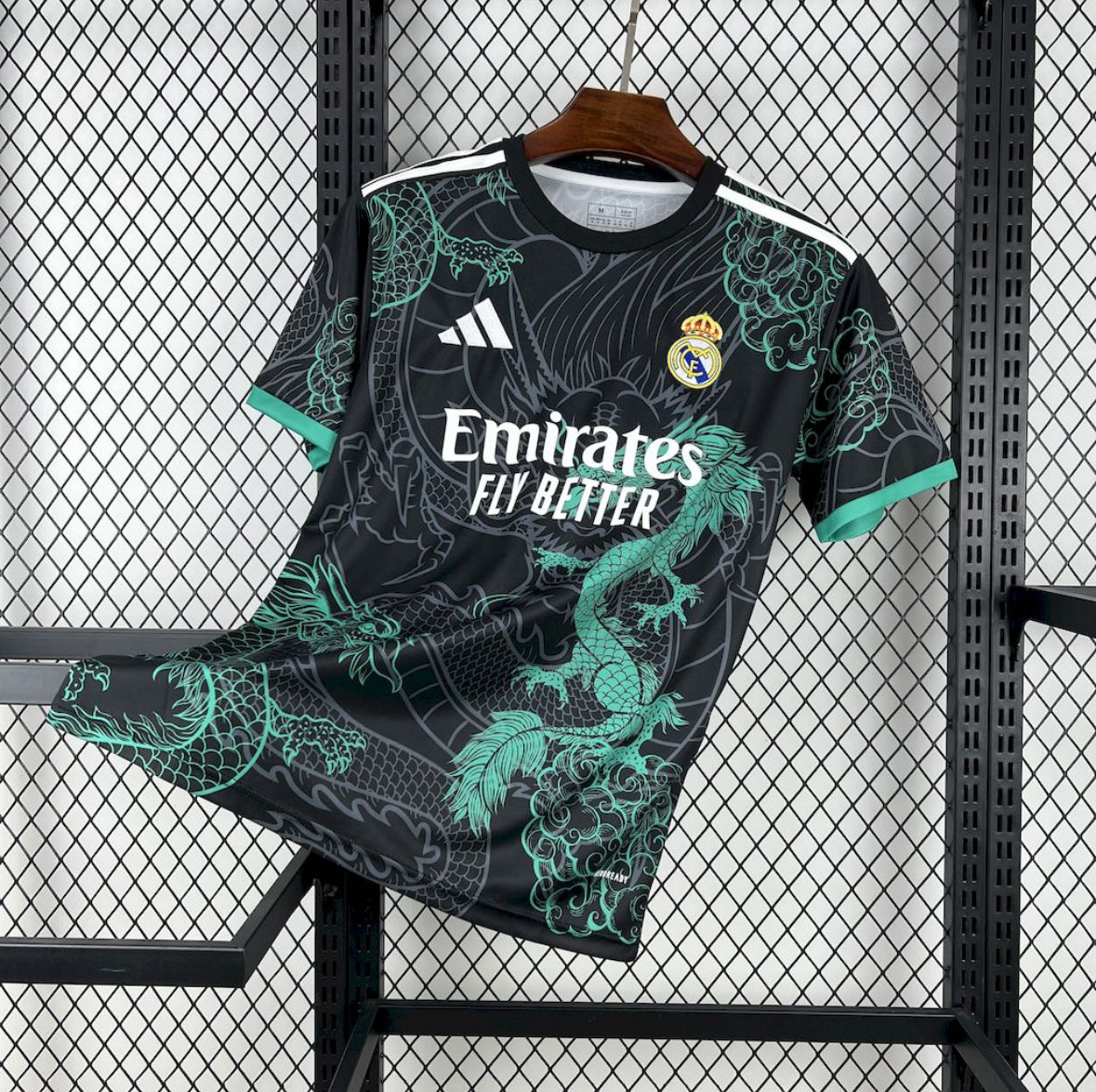 Maillot Real Madrid Dragon vert et noir 2025-2026 design exclusif