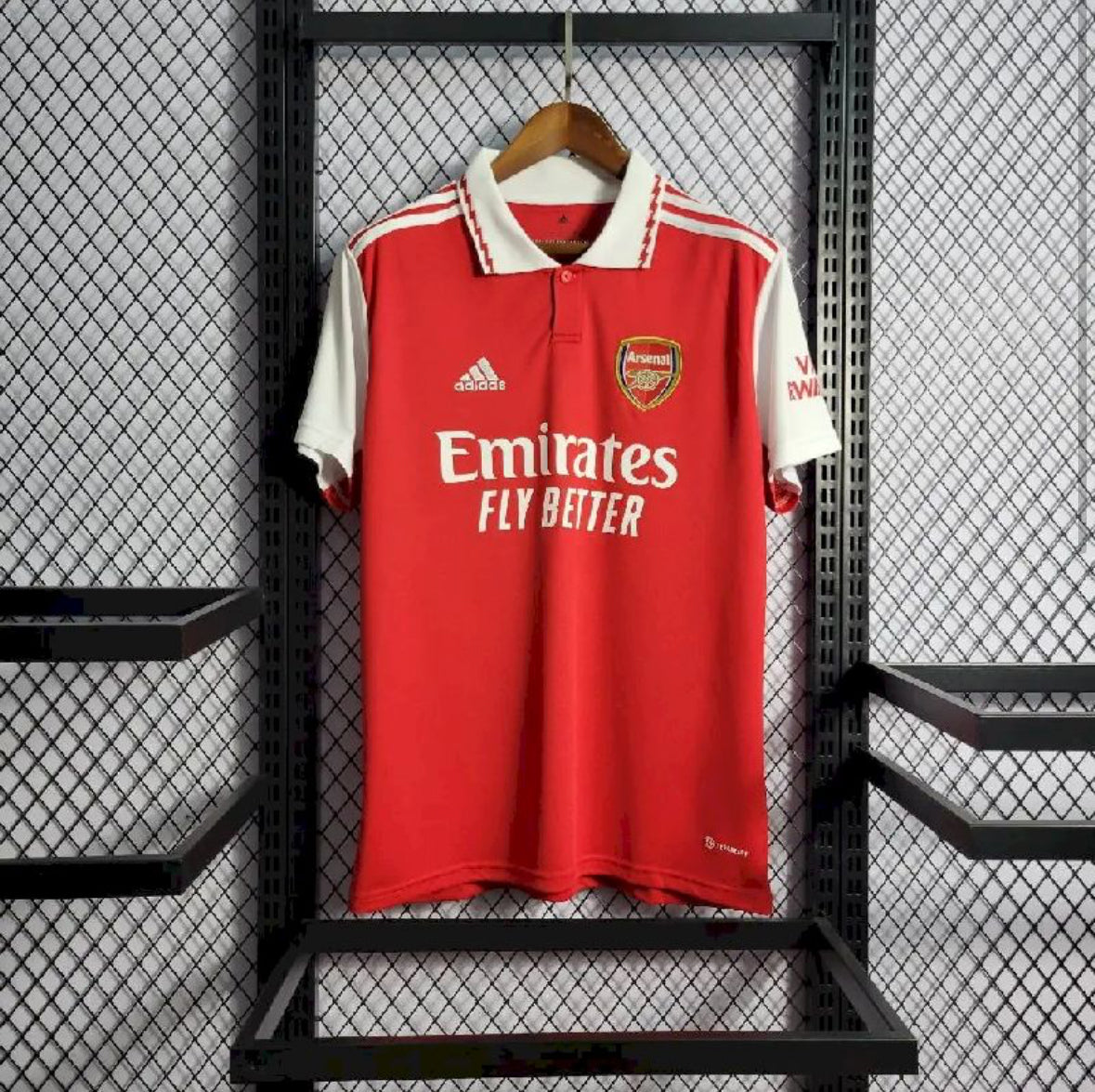 Maillot Arsenal domicile 2022-2023 rouge avec logo Adidas