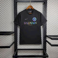 Maillot Chelsea x Balmain 2024-2025 collaboration fashion bleu et or