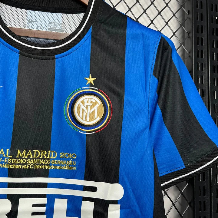 Maillot Inter Milan Rétro 2009-2010 - détail logo et tissu