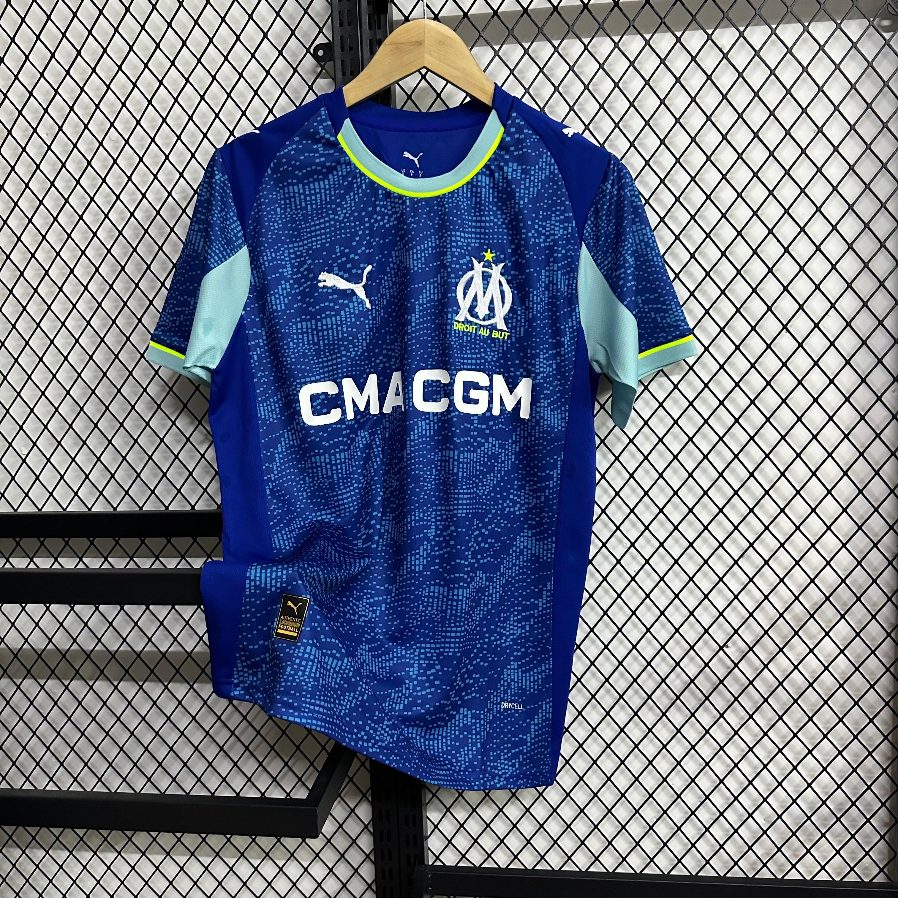Maillot OM extérieur 24/25 noir Olympique de Marseille avec logo
