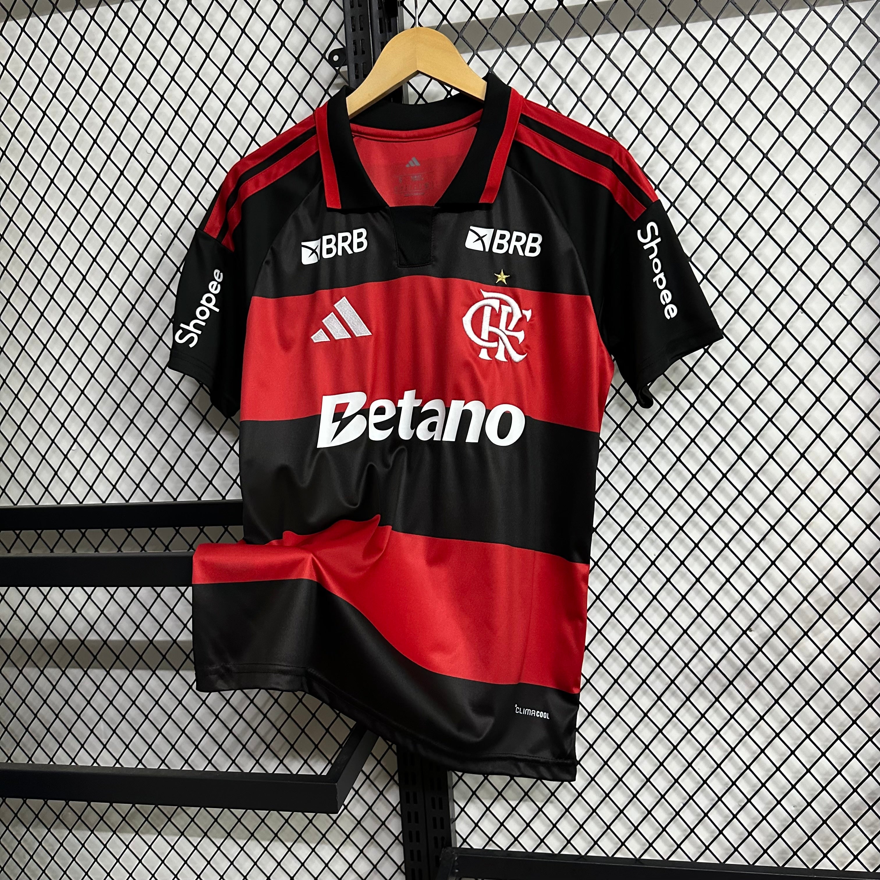 Maillot Flamengo domicile 24/25 rouge et noir Mengão version 2