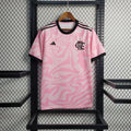 Maillot Flamengo Rose Concept 2023-2024 avec logo CRF et design exclusif